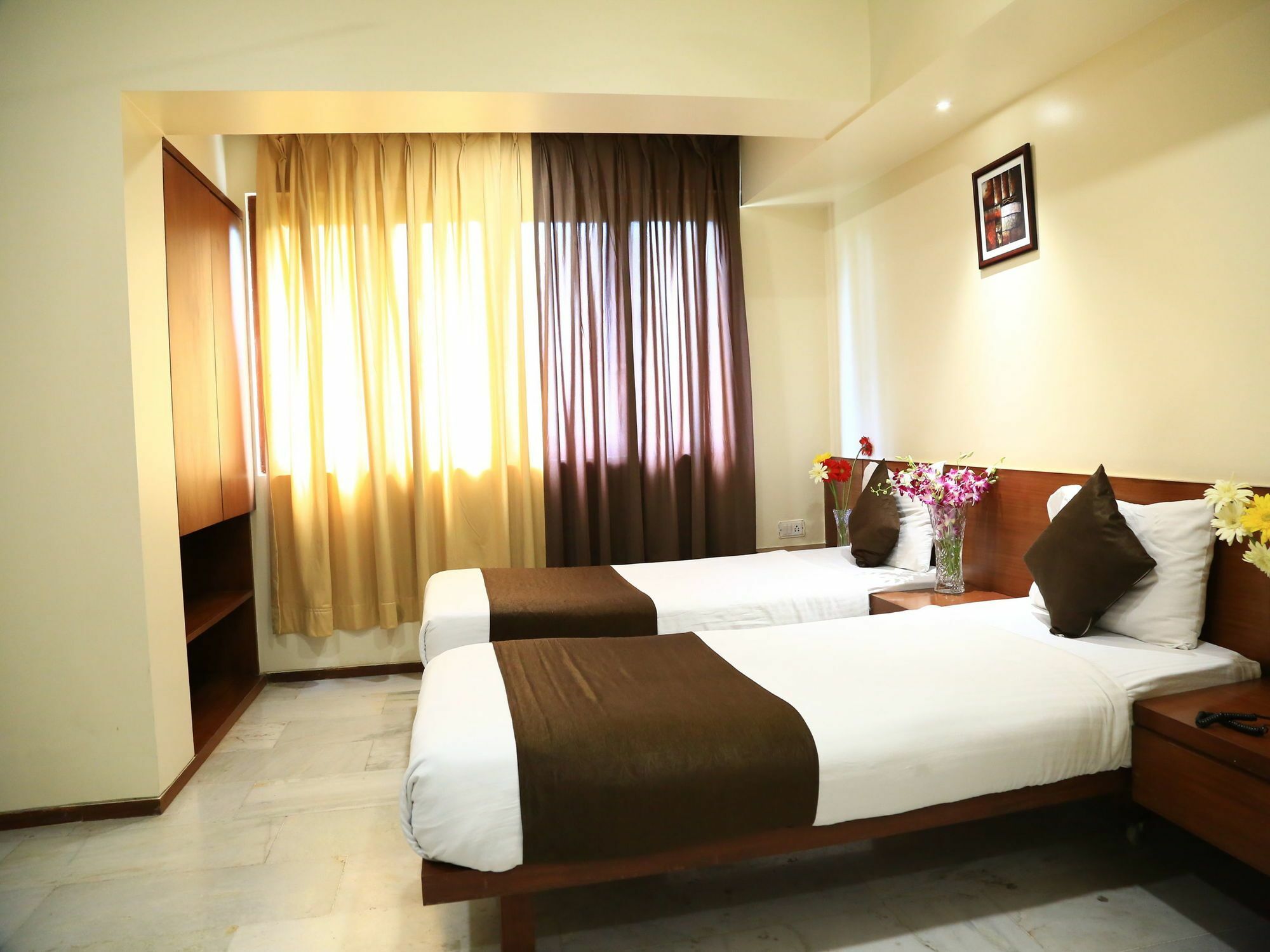 Oyo 13771 Executive Residency Otel Pune Dış mekan fotoğraf