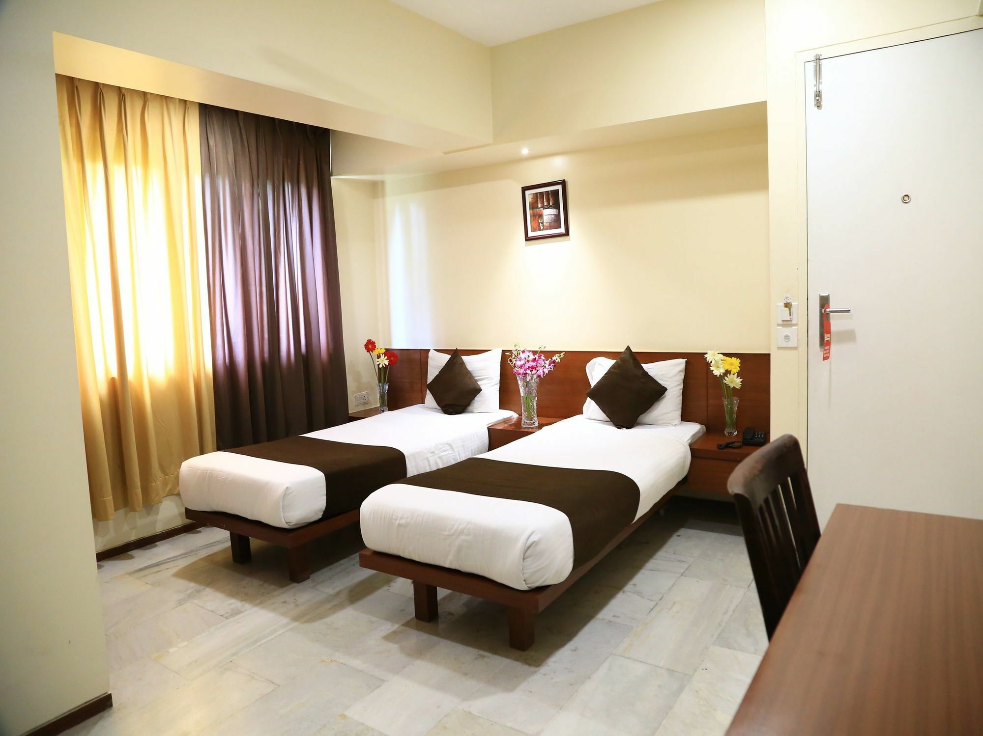 Oyo 13771 Executive Residency Otel Pune Dış mekan fotoğraf