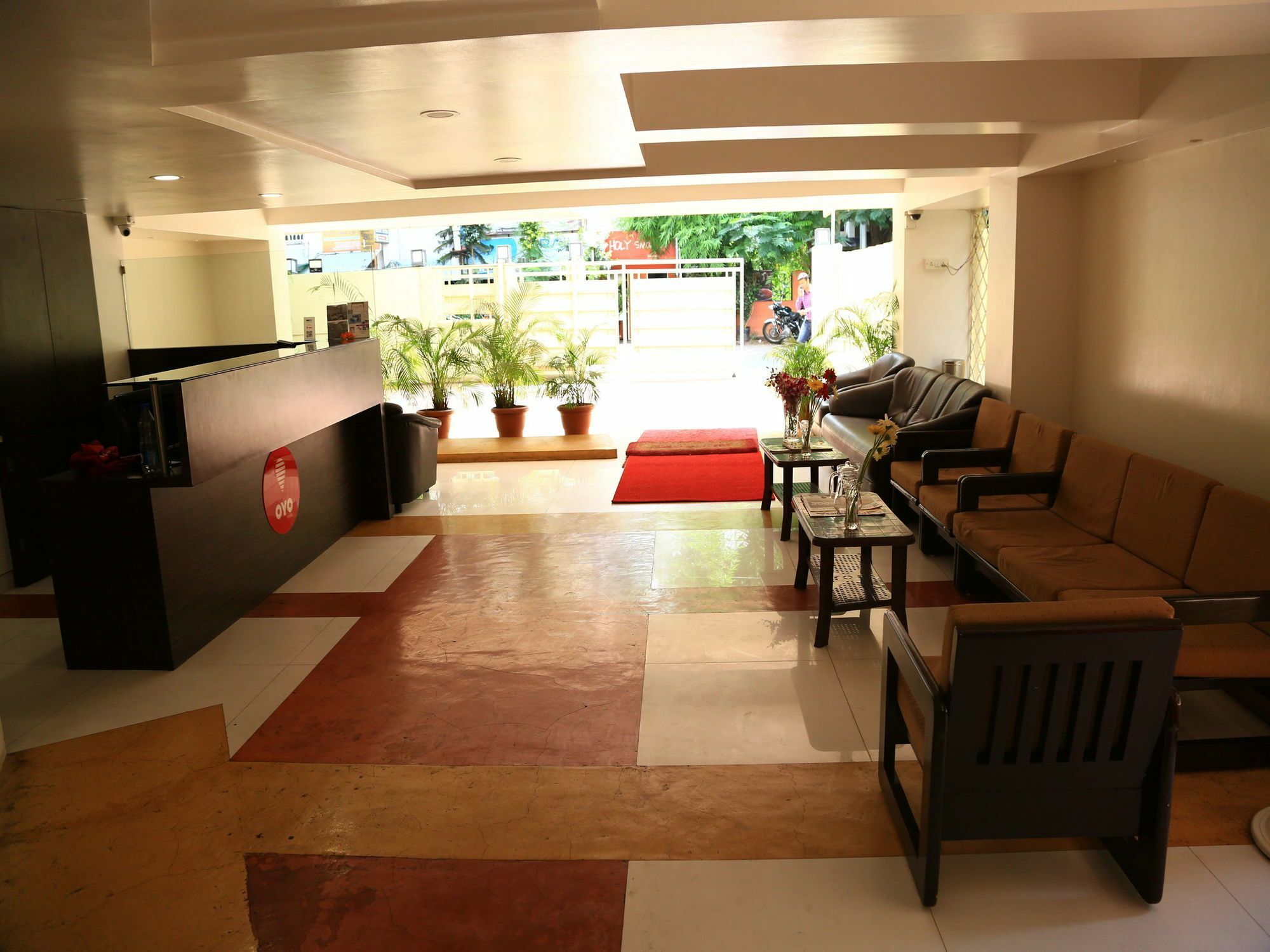 Oyo 13771 Executive Residency Otel Pune Dış mekan fotoğraf